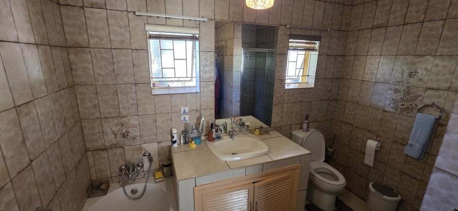 3 Bedroom Property for Sale in Hillcrest Northern Cape